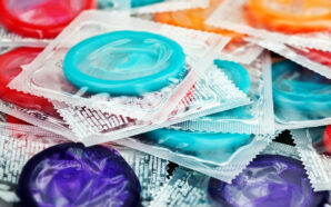 Na co zwracać uwagę przy wyborze prezerwatyw?